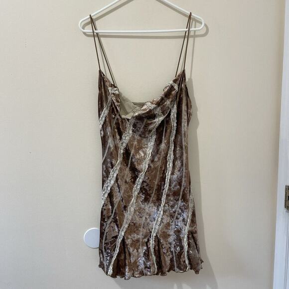 Y2K Brown Velvet Cream Lace Ruffled Spaghetti Strap Mini Dress Fairy Grunge XL - Picture 1 of 7